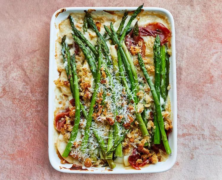  Asparagus-and-Potato Gratin ﻿﻿