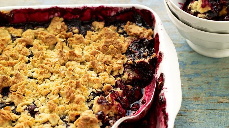 blueberry crisp