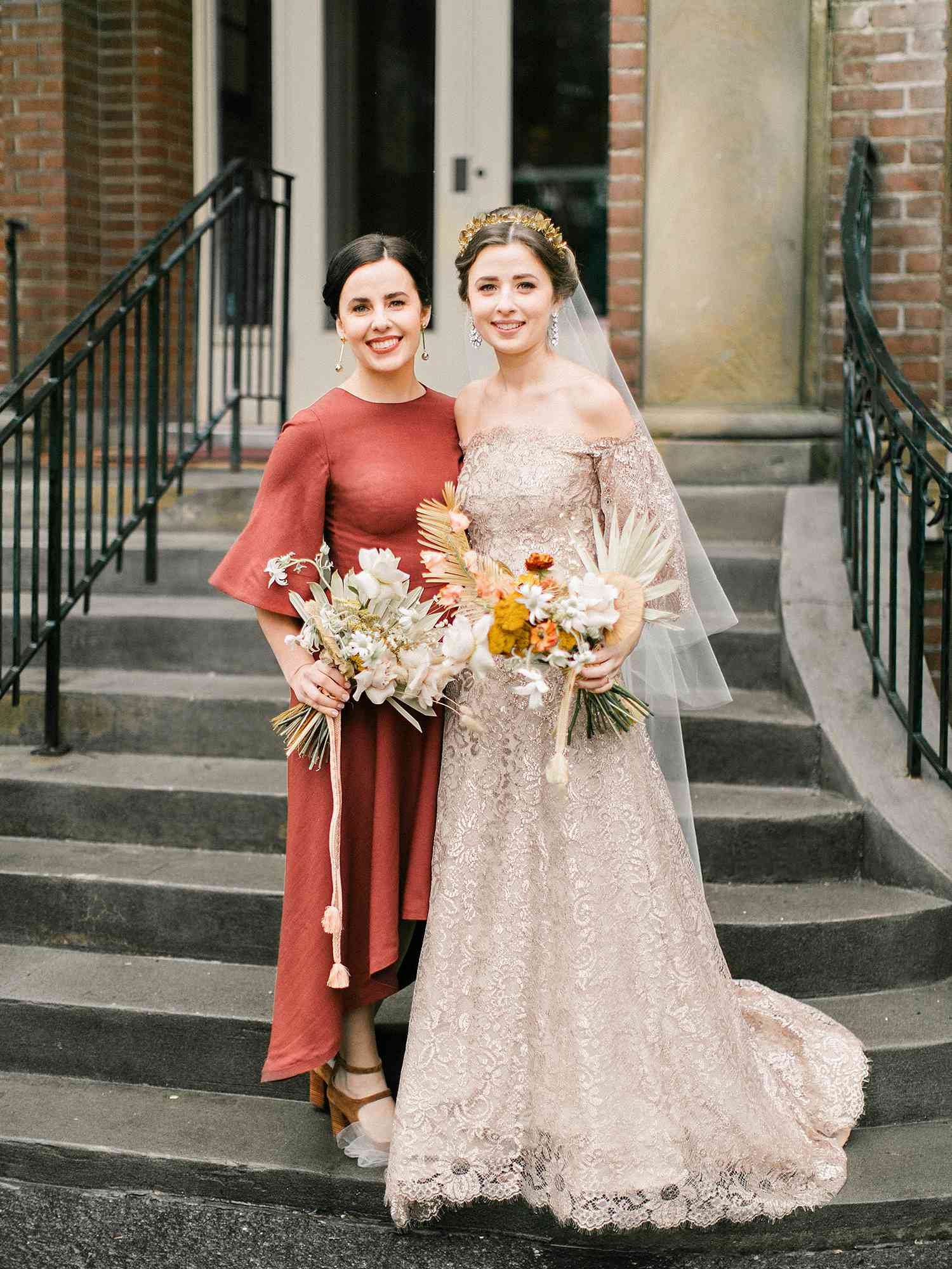 kae danny wedding bride with sister