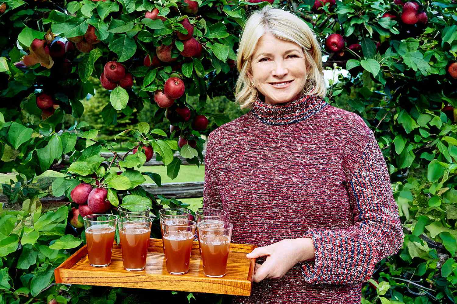 decorvow and her apple cider