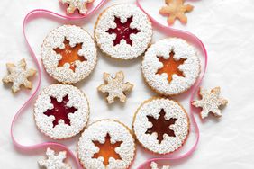 hazelnut sandwich cookies