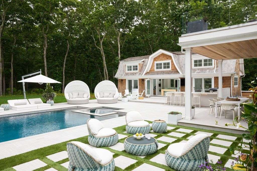 Pool house with chairs