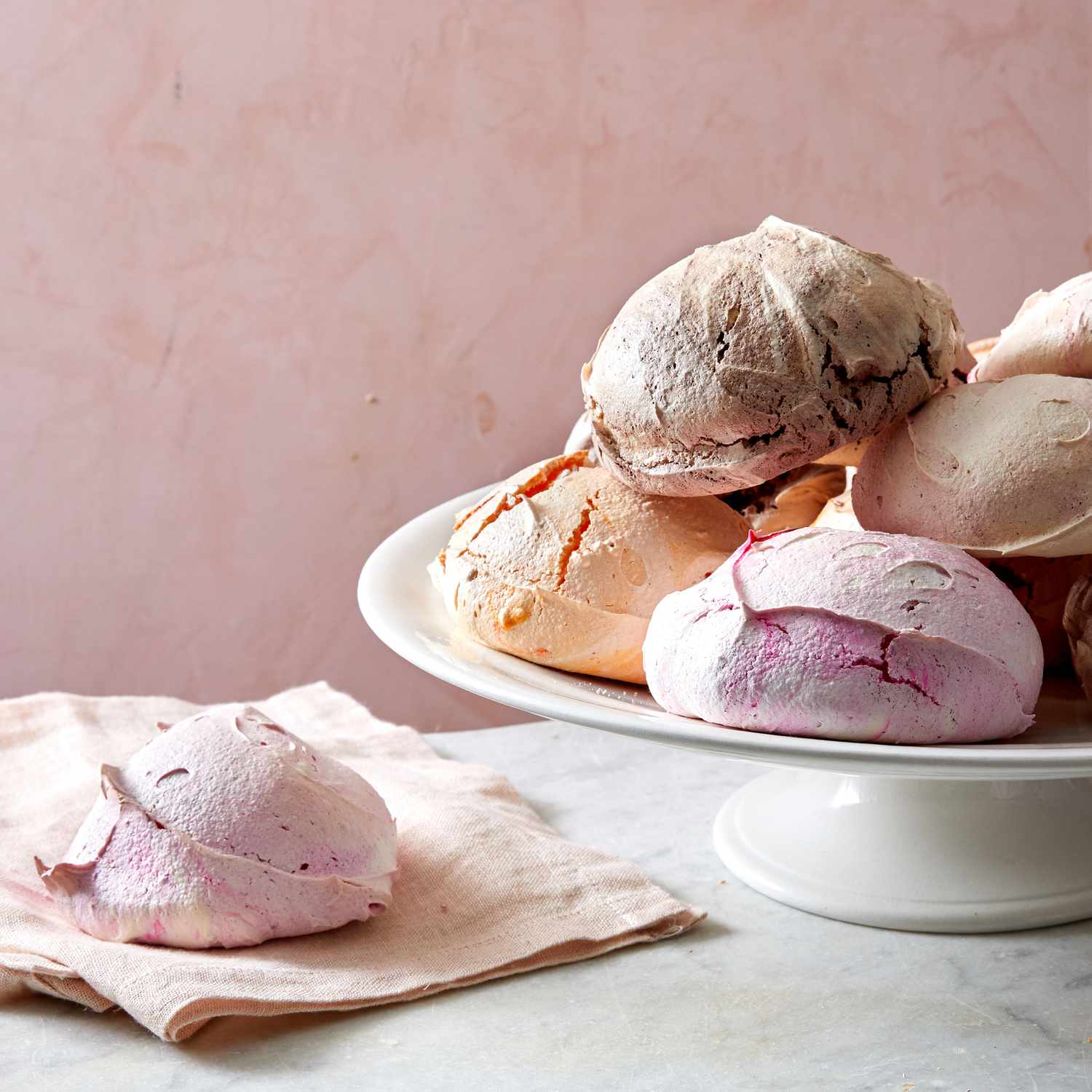 French meringues on cake plate