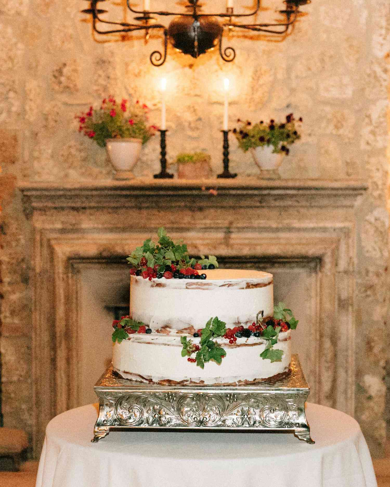 alexis zach wedding italy cake