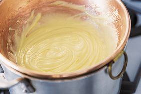 hollandaise-sauce-ml105l5-0501.jpg
