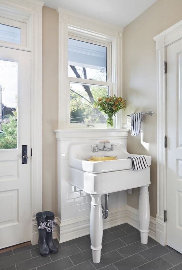 sink in mudroom