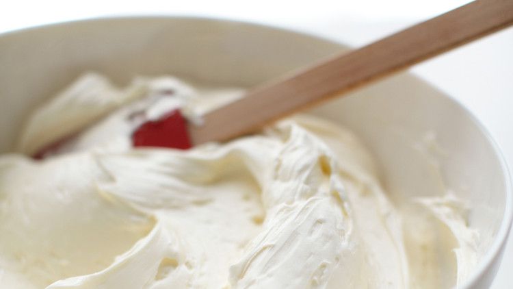 swiss meringue buttercream