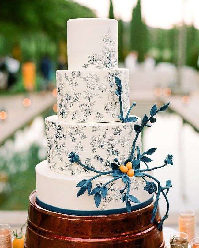 painted wedding cake