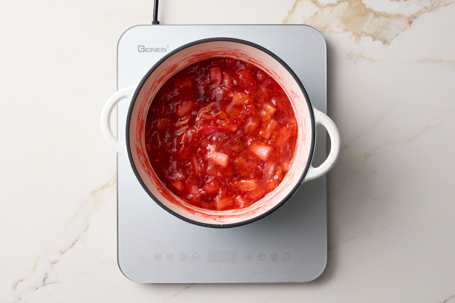 Strawberry Rhubarb Coffee Cake