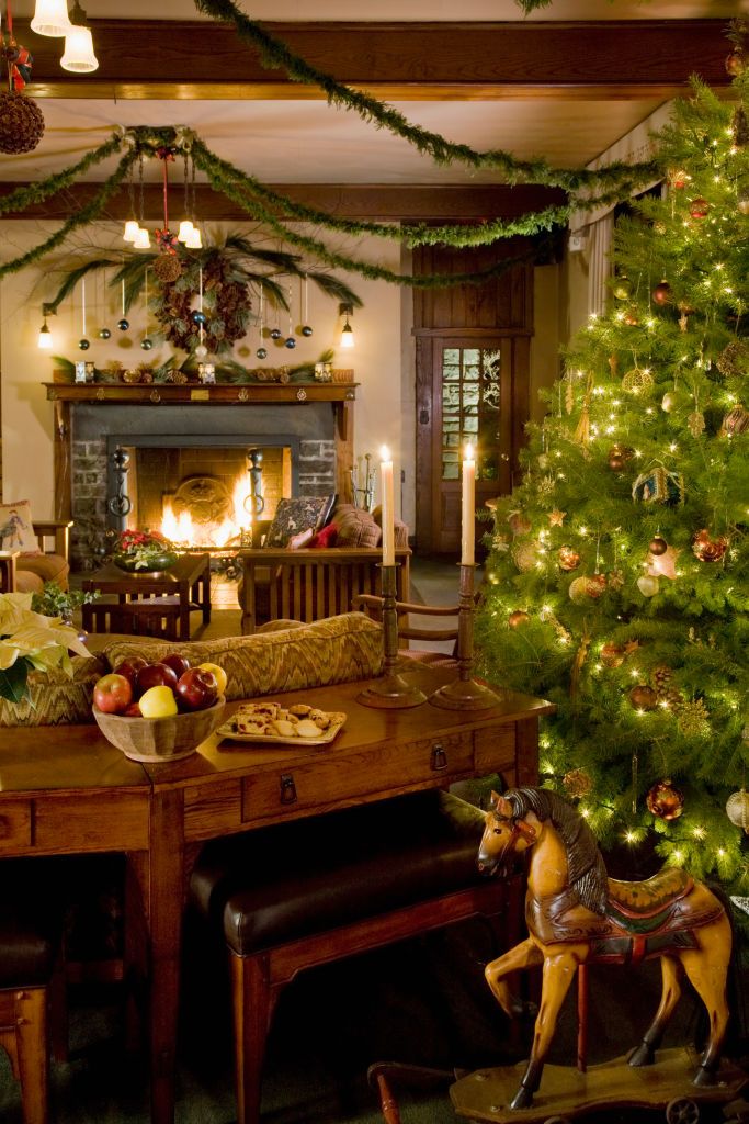 Farmhouse style Christmas decor