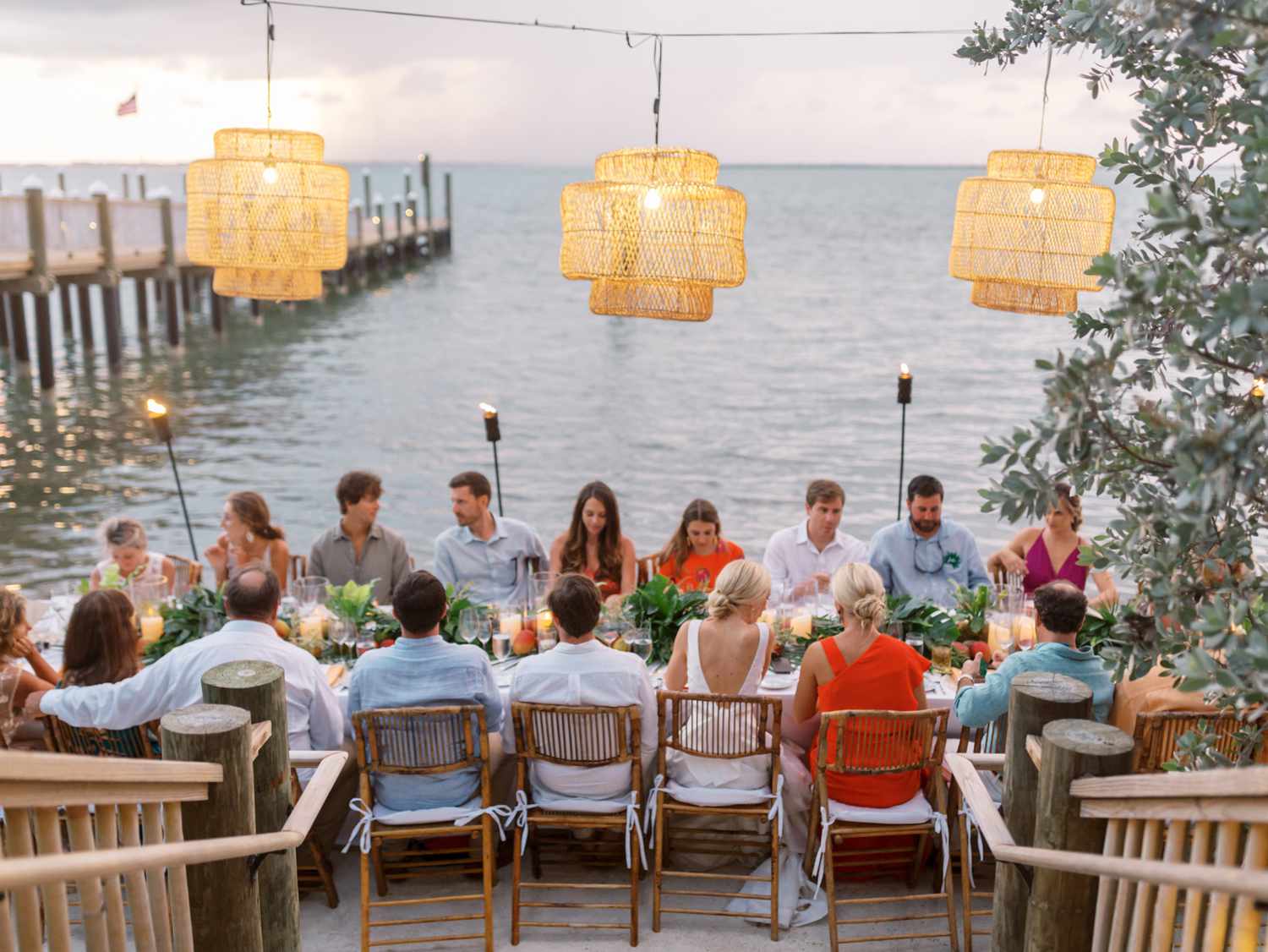 outdoor wedding reception dinner