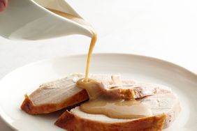 Gravy on turkey