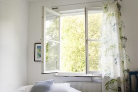 bedroom curtains