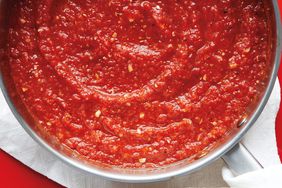 basic-marinara-sauce-018-med109951.jpg