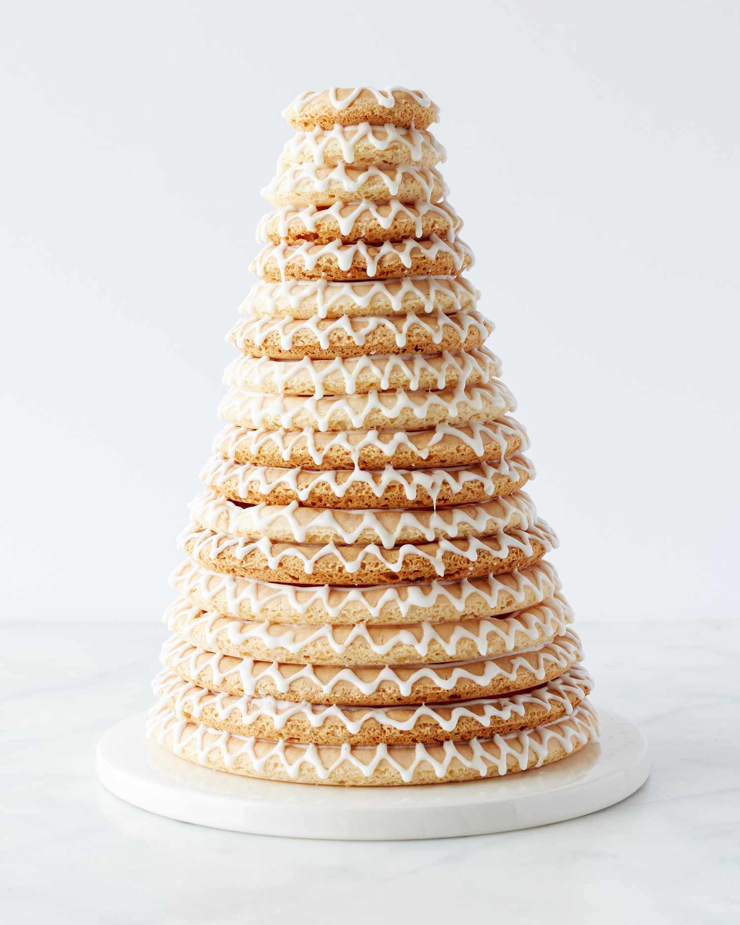 kransekake-020-vert-d113085.jpg
