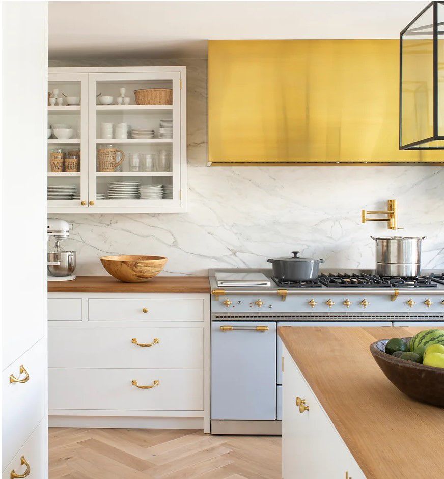 Marble Slash Backsplash 