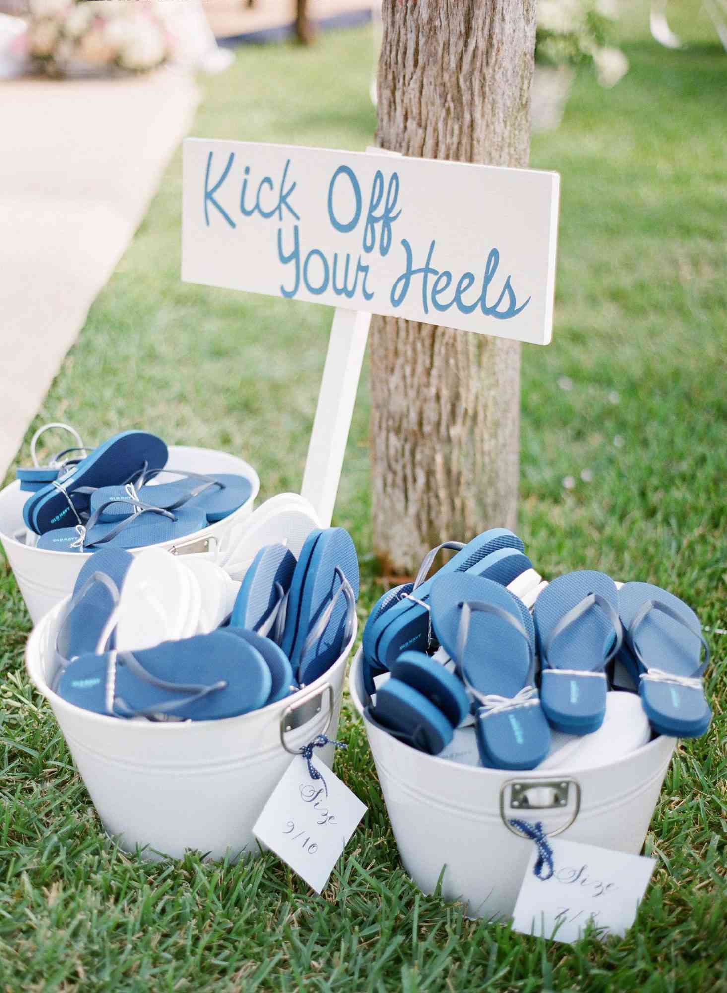 flip flop favors
