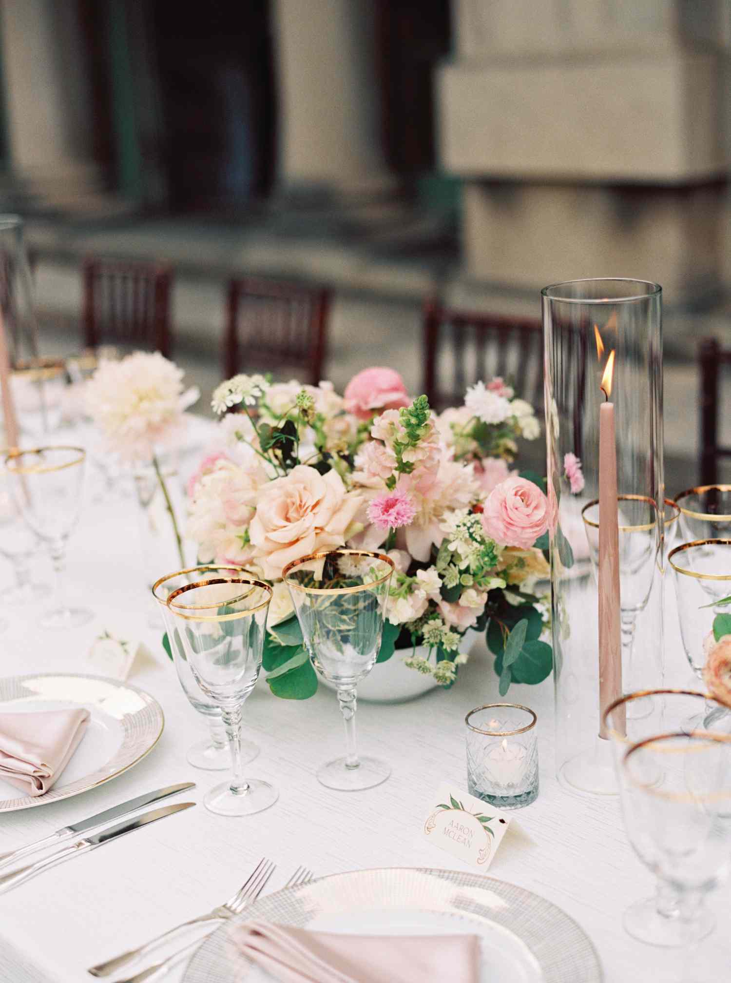 Table setting florals