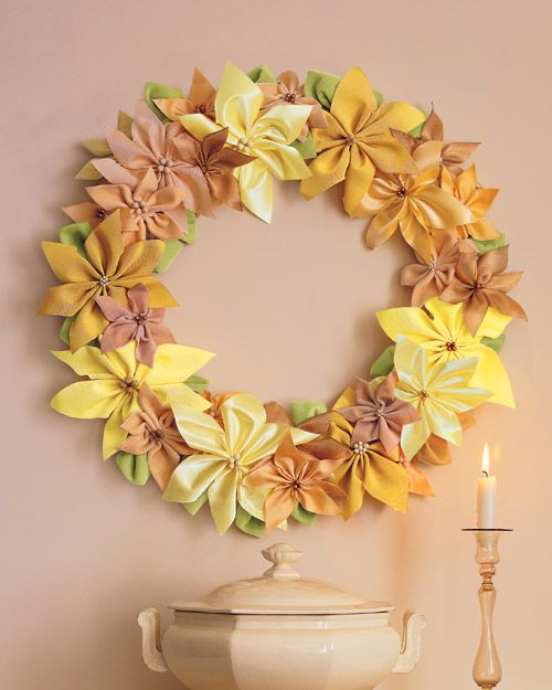ms_sip08_poins_wreath.jpg