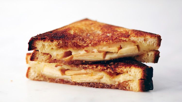 grilled-cheese-122-d111289.jpg