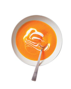carrot-ginger-coconut-soup-024-d111329.jpg