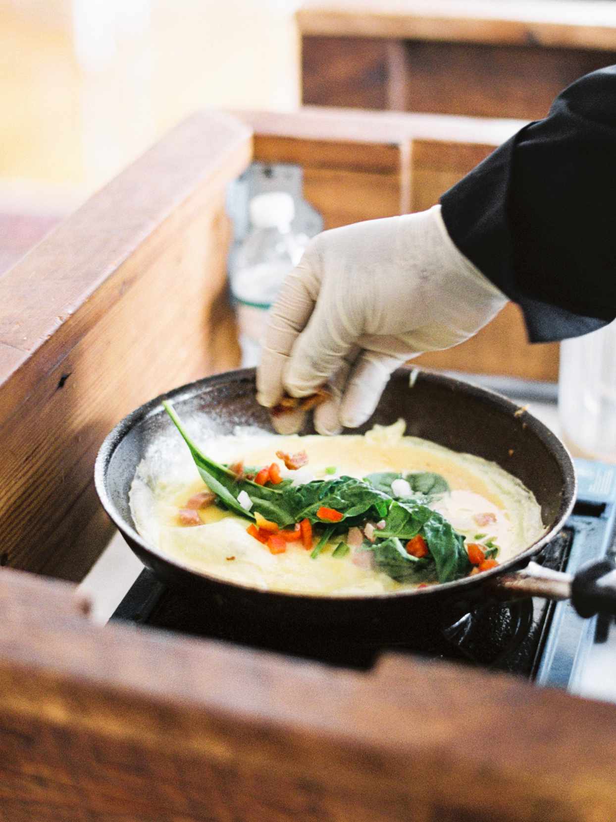 spinach and pepper omelet for wedding brunch
