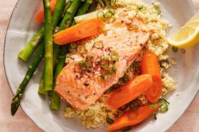 Miso Salmon with Asparagus and Carrots recipe
