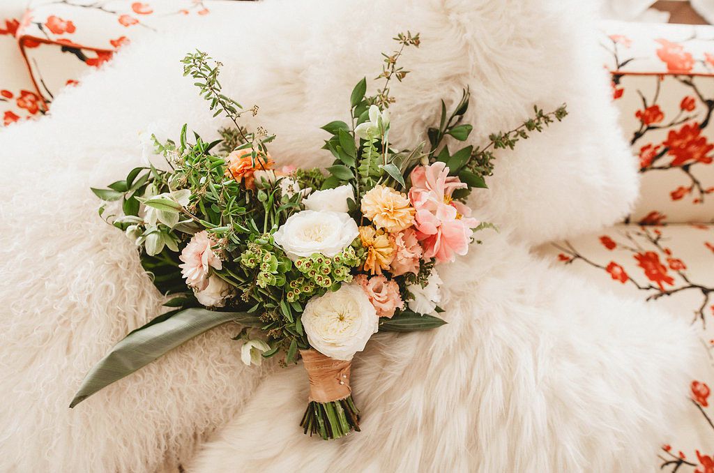 bouquet wraps flowers orange pink