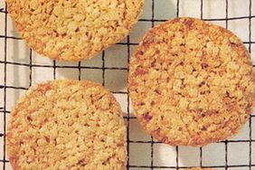 la_0791_lace_cookie.jpg