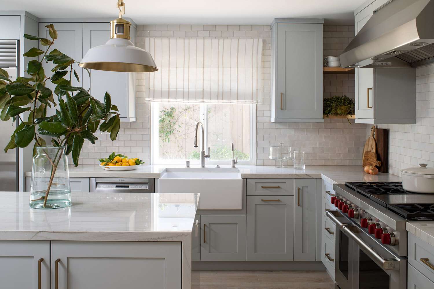 SOFT-PALETTE-CR_McGranhan_MeghanBob_KitchenSink_WEB-1022