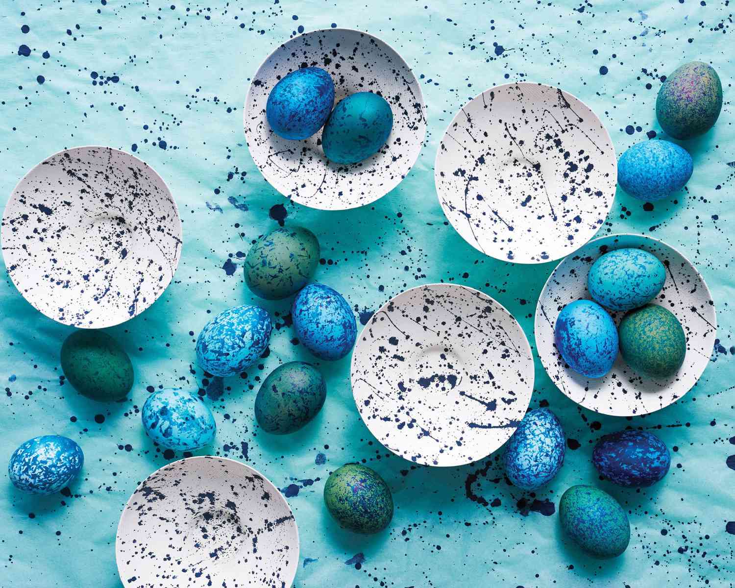 splattered-egg-bowls-paper-083-d112668_horiz