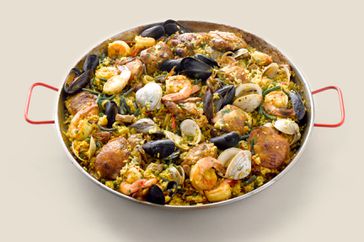 Paella For a Crowd