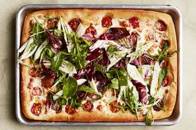 Tricolor-Salad Pizza