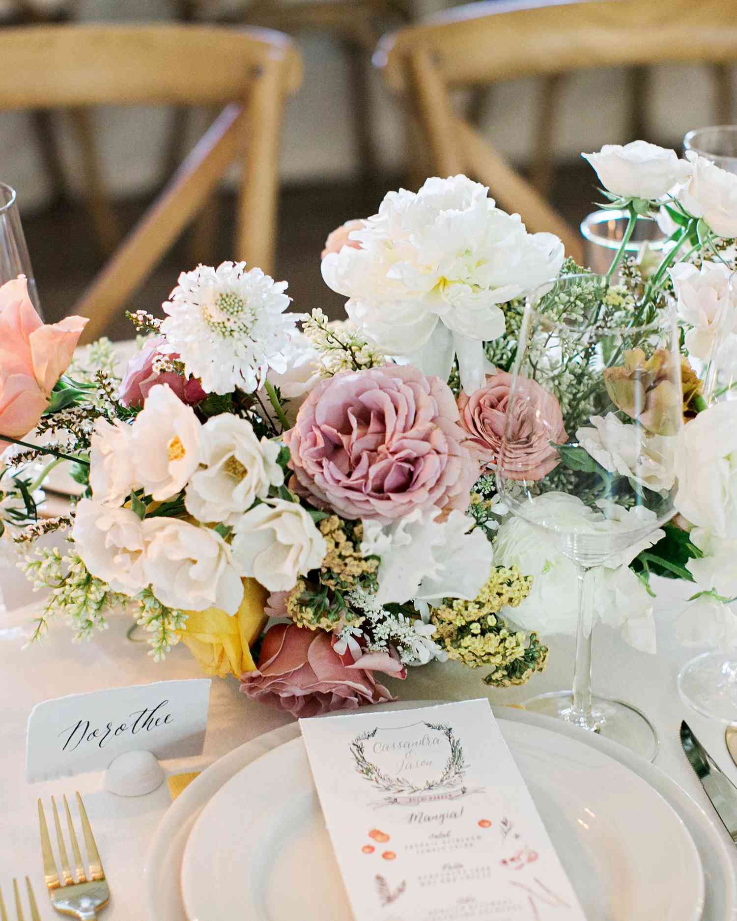 cassandra jason wedding centerpiece