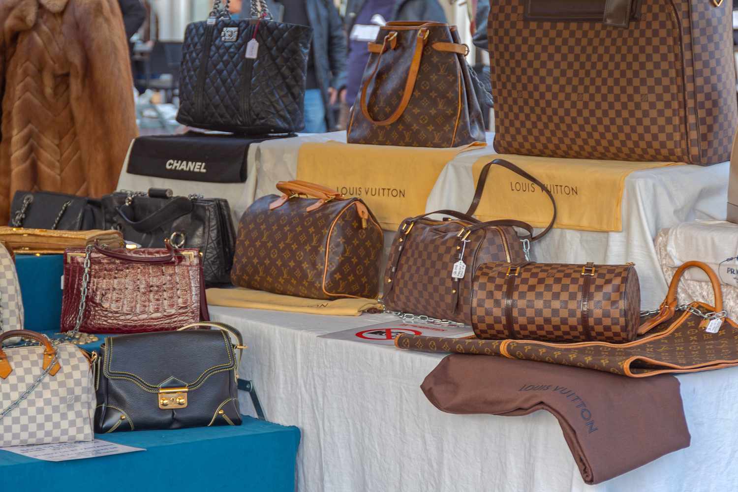 Vintage handbags for sale