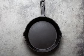 cast iron skillet