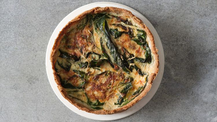 spinach-gruyere-quiche-01-ld110959-0414.jpg