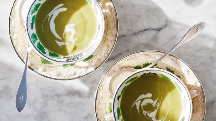 Asparagus with Blender Hollandaise