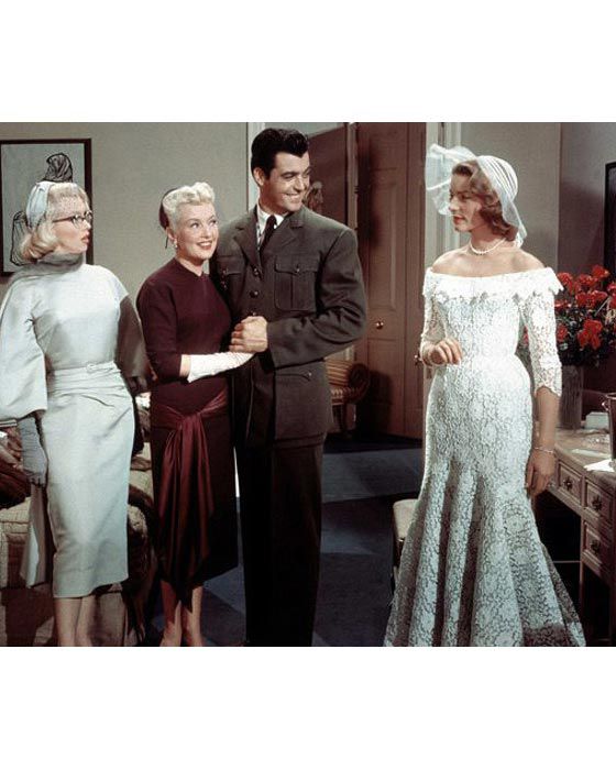 movie-wedding-dresses-how-to-marry-a-millionaire-lauren-bacall-0316.jpg