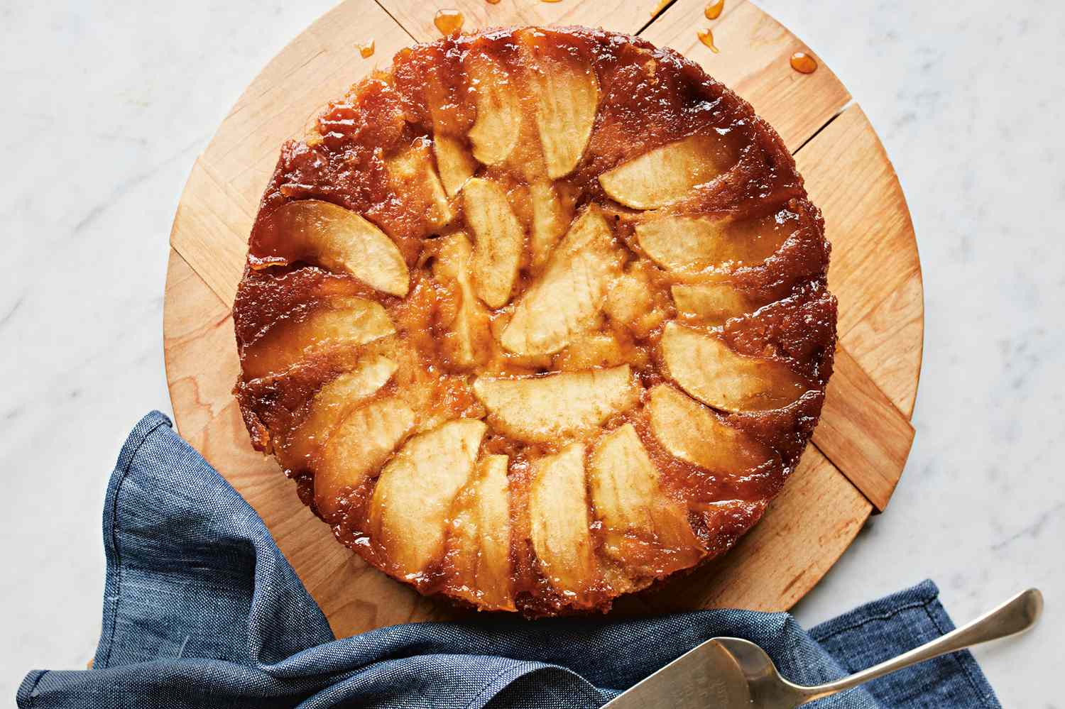 Apple Honey Upside-Down cake