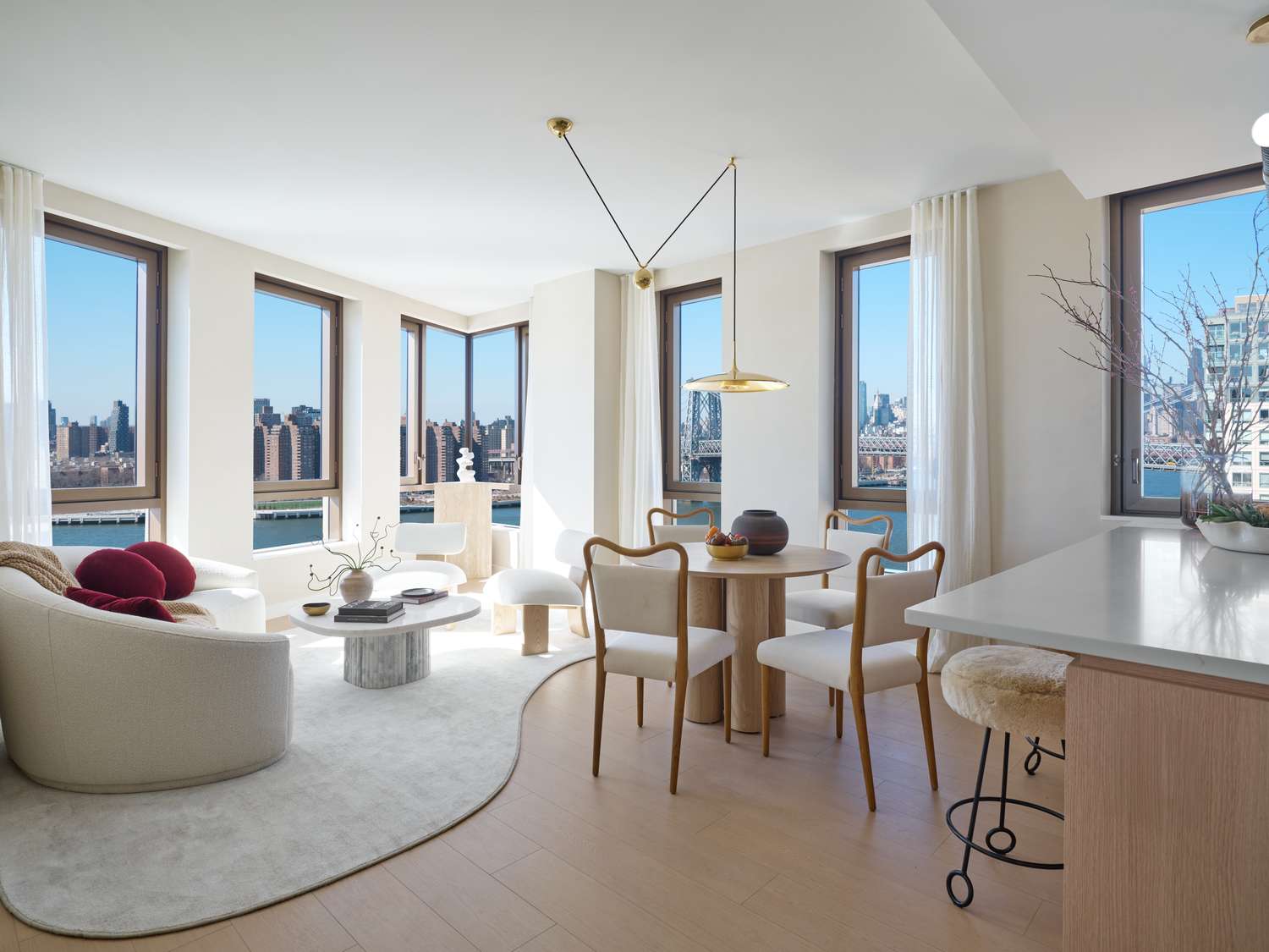 Warm minimalist living room