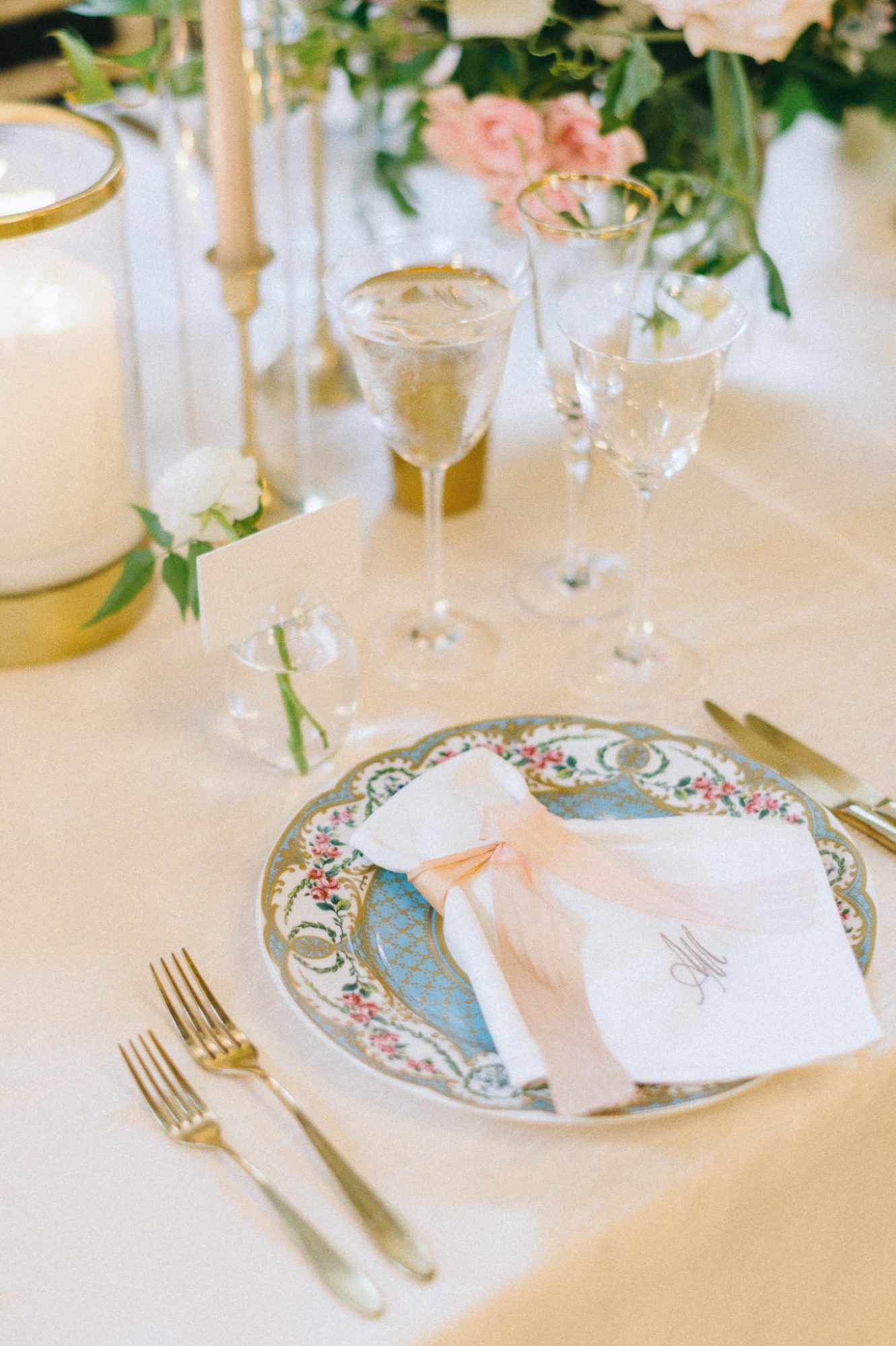 abby marcus wedding reception placesetting 172