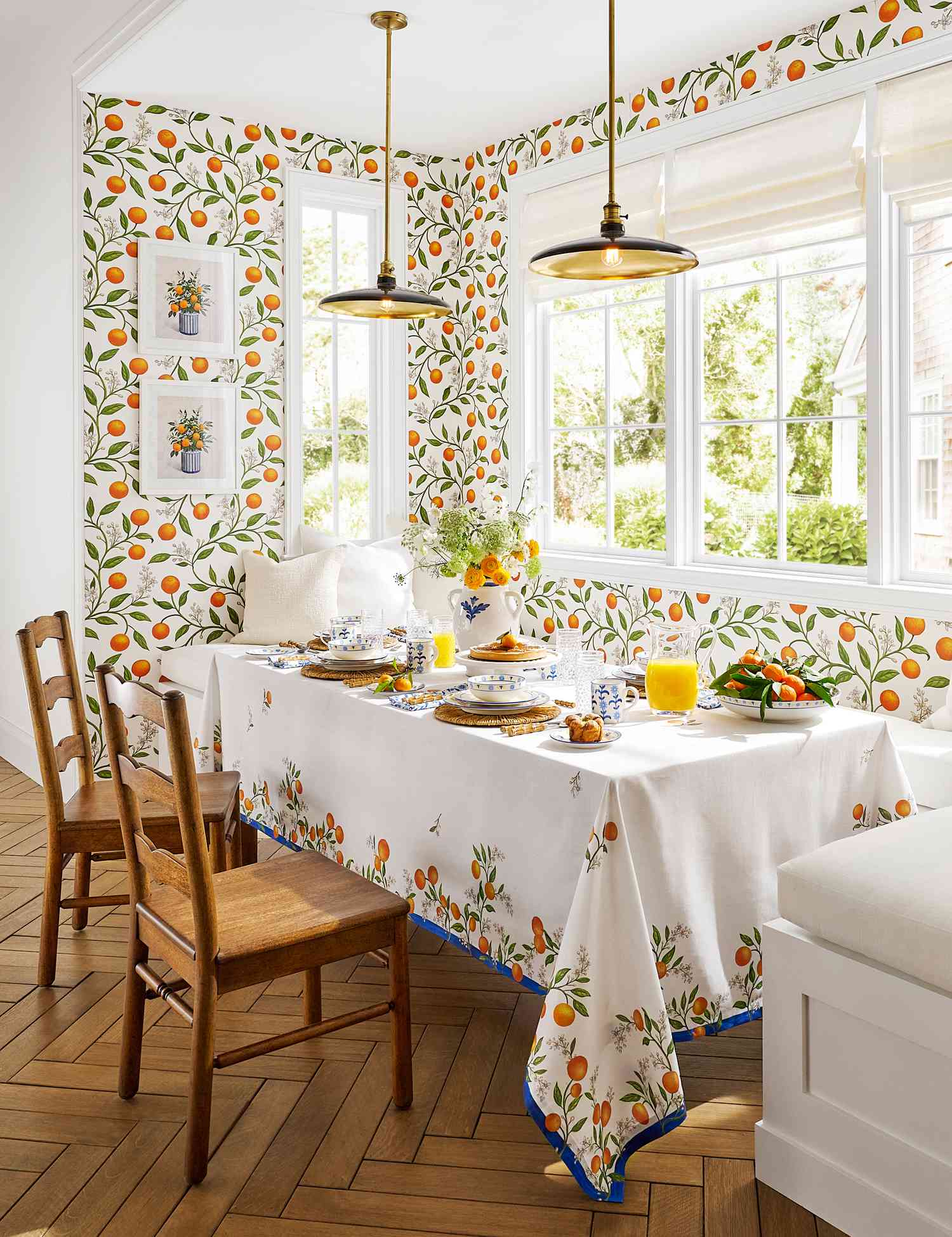 table cloth with oranges on it 