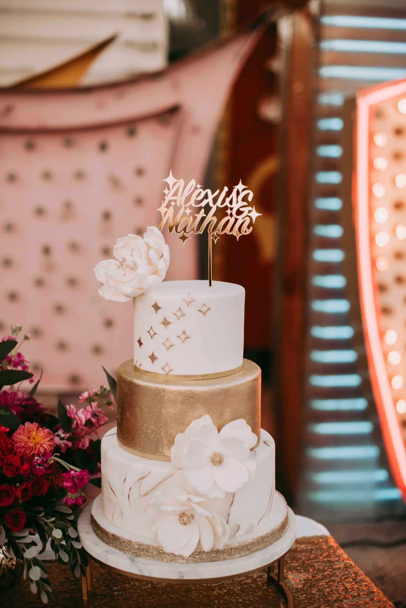 wedding cake toppers jamie y photography