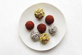 desserts-chocolate-truffles-0115.jpg