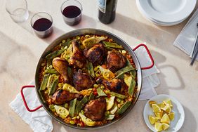 paella valenciana with chicken