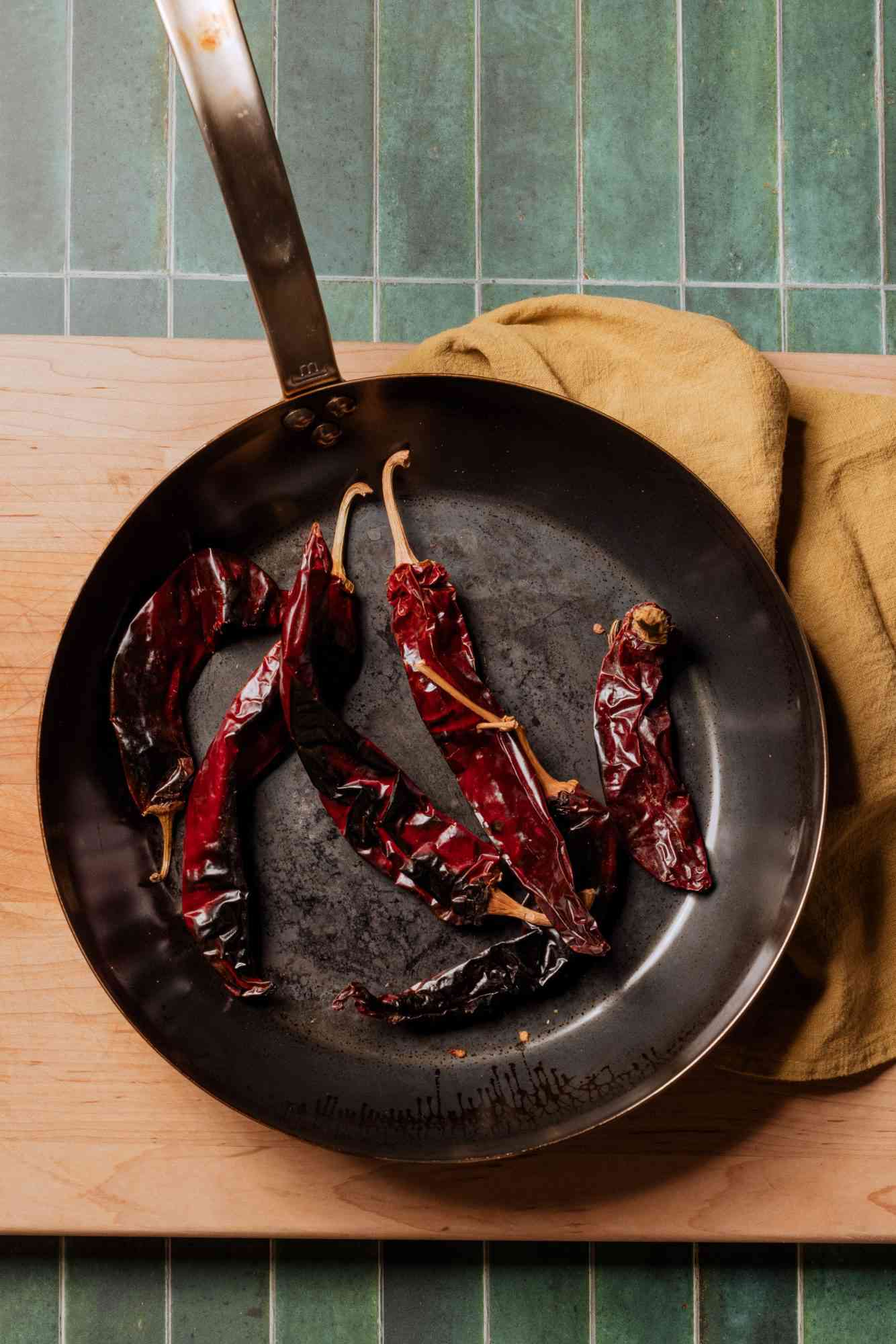 made in cookware carbon steel fry ban with chili's